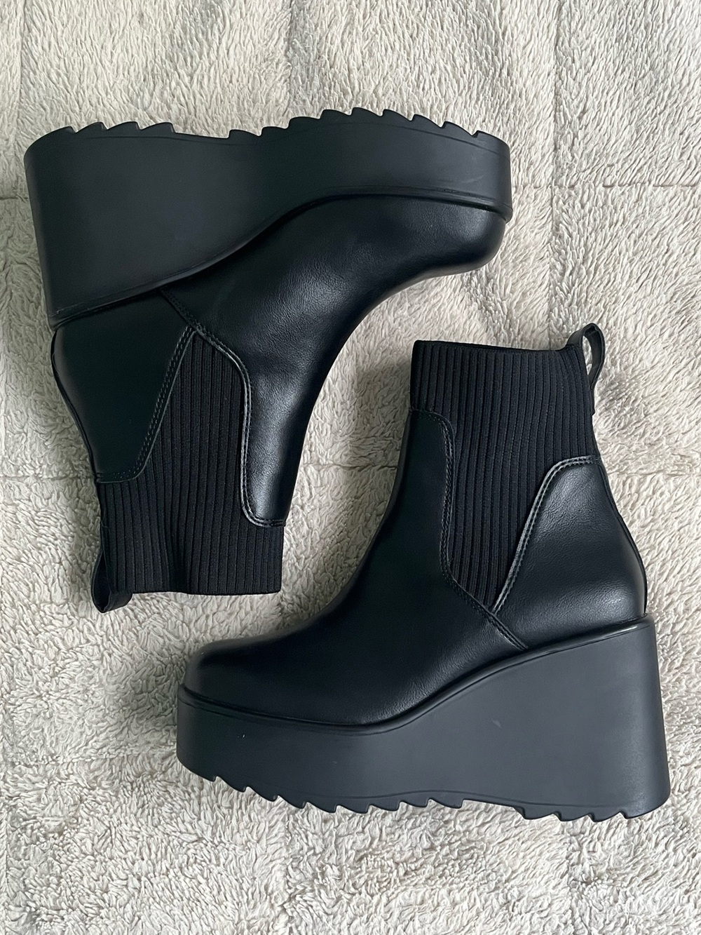Y2K Chunky Call It Spring Black Platform Wedge Bratz Doll Boots Size 6